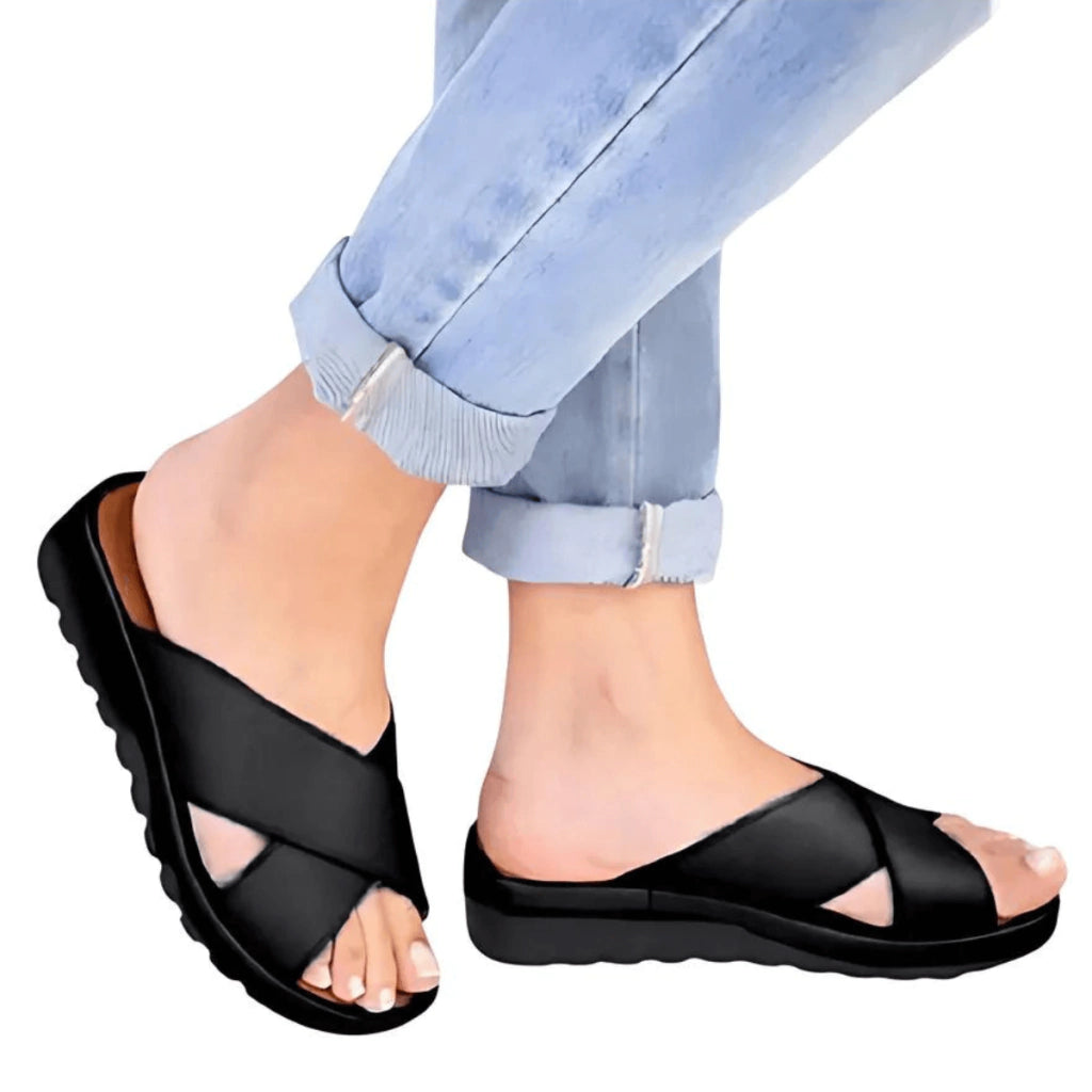 sandalia-feminina-preta-flexi-step-loja-ortopedic